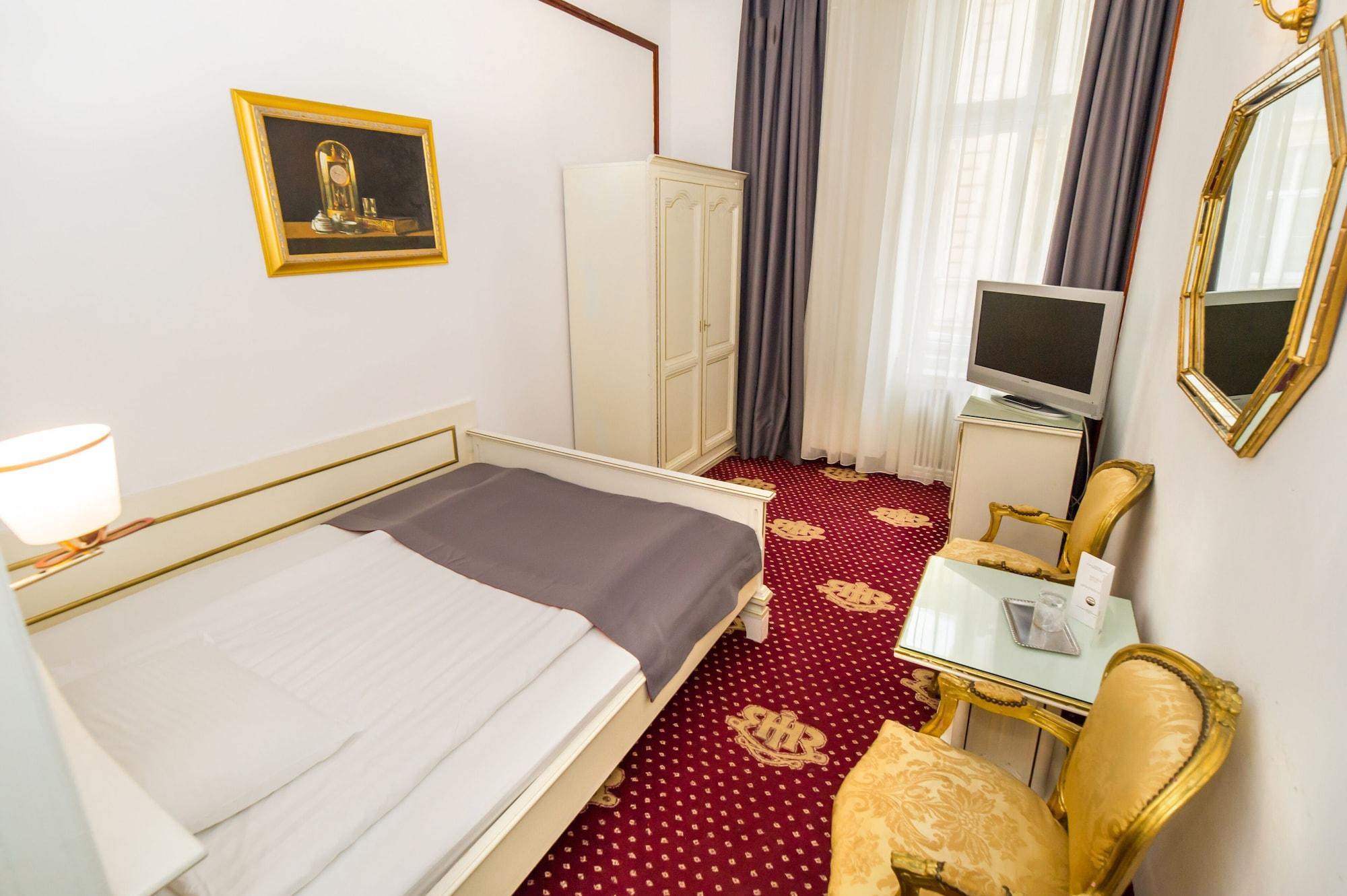 Imparatul Romanilor & Hotel Sibiu