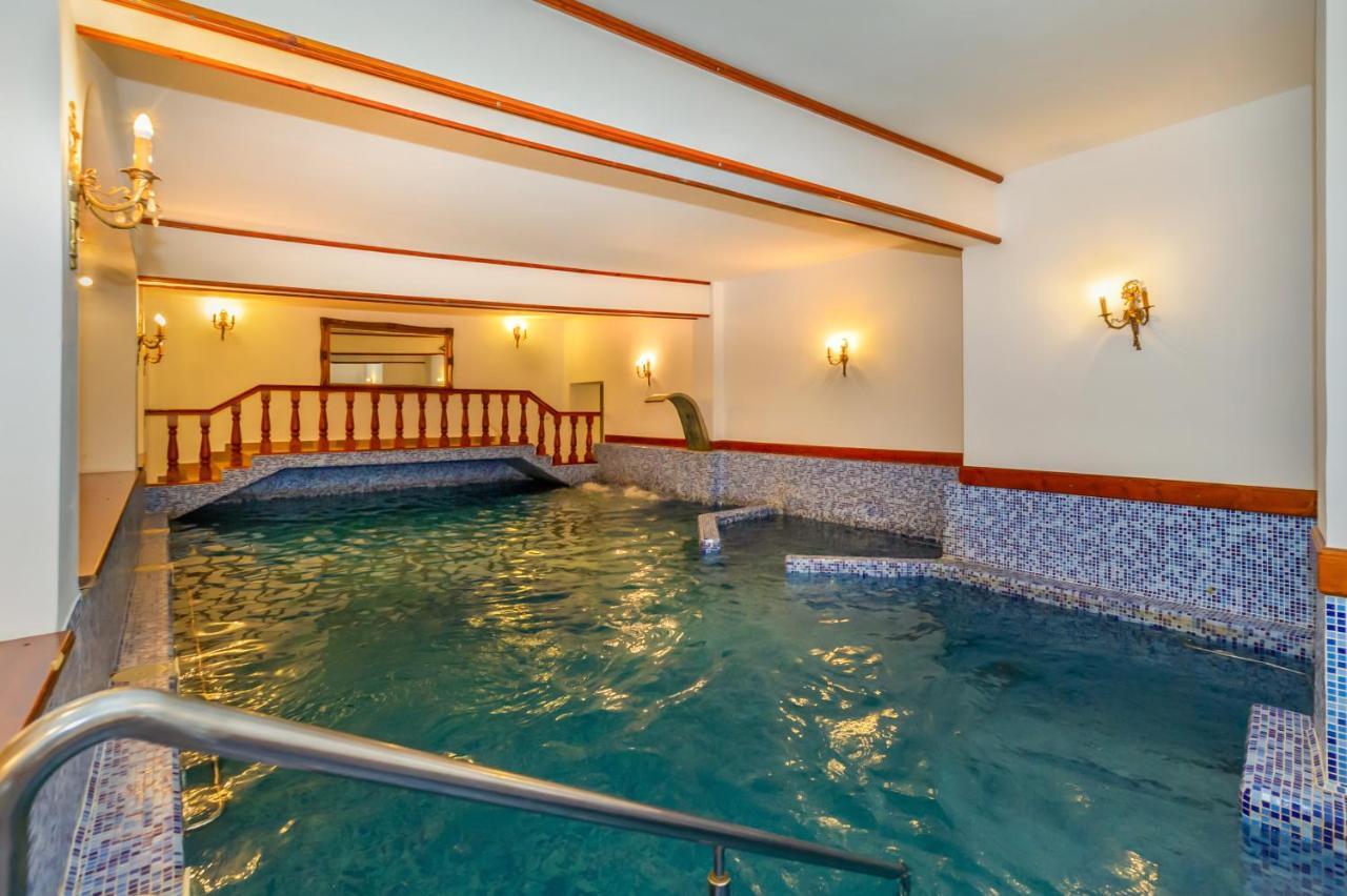 Imparatul Romanilor & 4* Sibiu